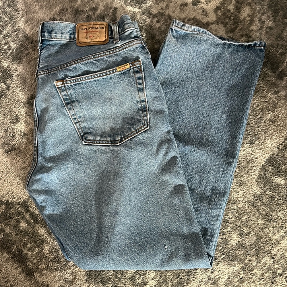 Levi Strauss Signature Men’s Blue Jeans